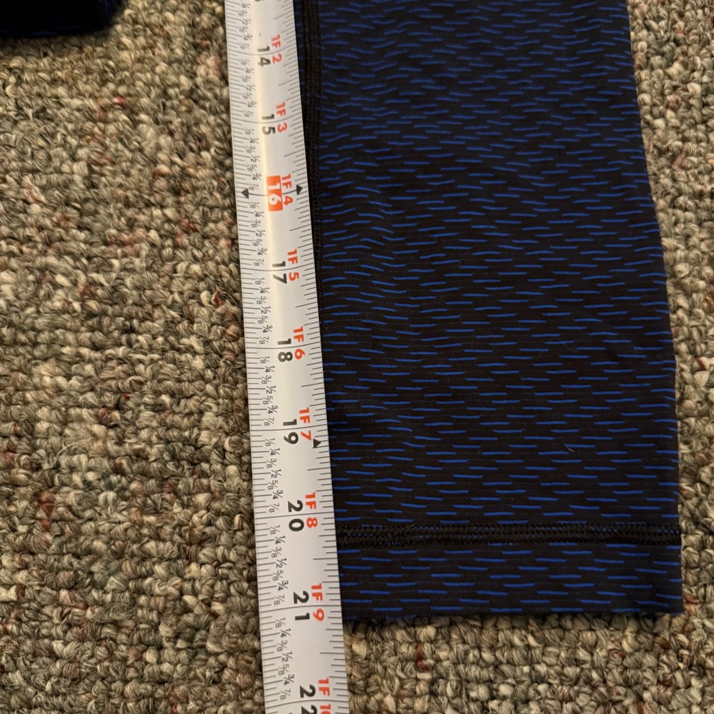 Lululemon Align High Rise Crop Leggings Blue Black Textured Size 2 Athleisure - Picture 2 of 5